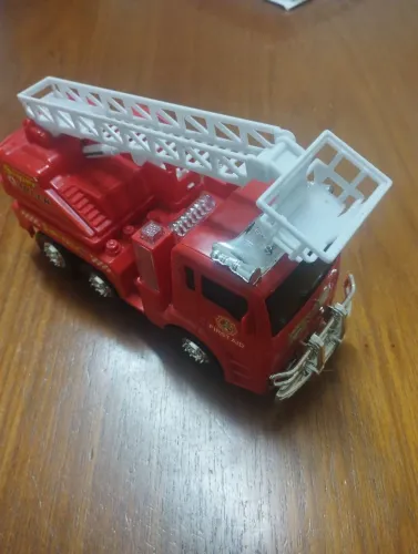 Caminhão Bombeiro