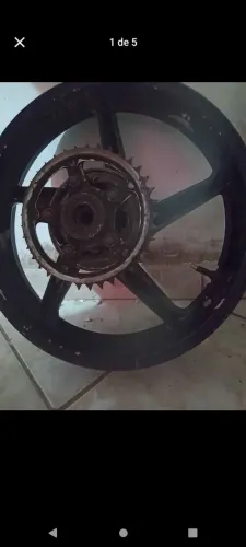 Roda de Twister traseira com pneu