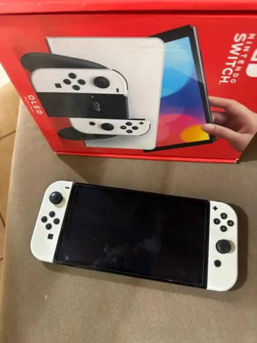 NINTENDO SWITCH 1 OLED 64 GB BLOQUEADO