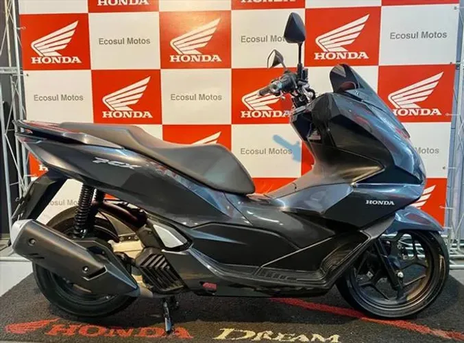 Honda PCX 160 CBS.