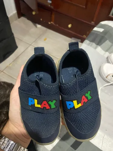 Tênis infantil que pisca
