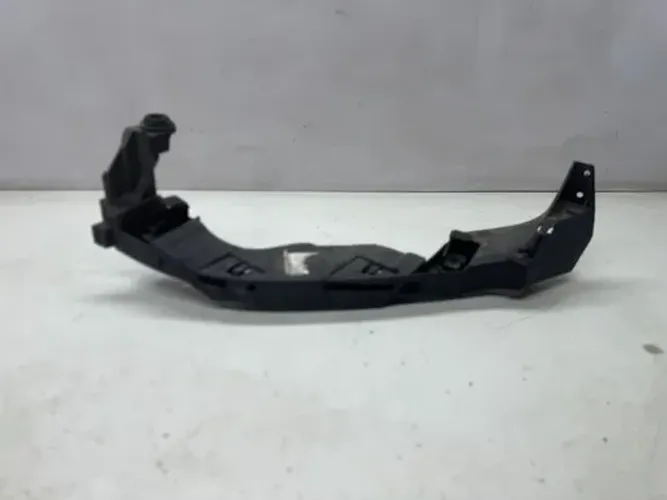 Suporte Inferior Farol Esquerdo Vw Polo Virtus 6ea805071