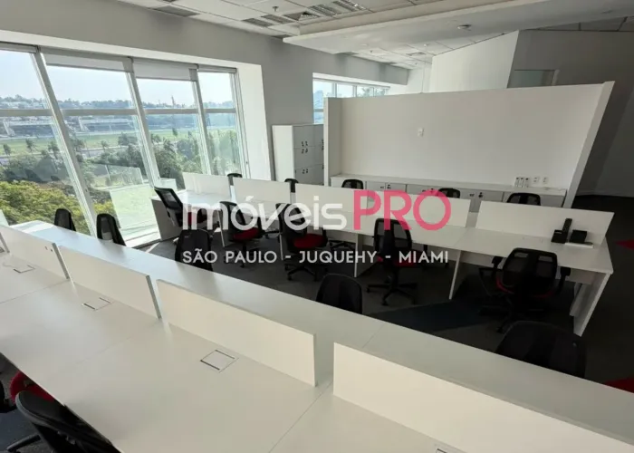 Conjunto Comercial no Jardim Europa