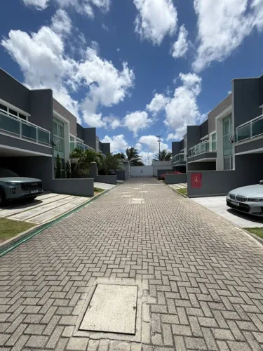 Casa com 3 dormitórios à venda, 180 m² por R$ 690.000 - Sapiranga