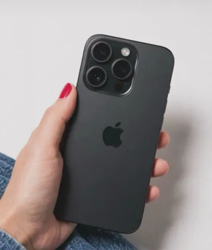 Iphone 15 Pro 256gb - ótimo estado de conservação! 