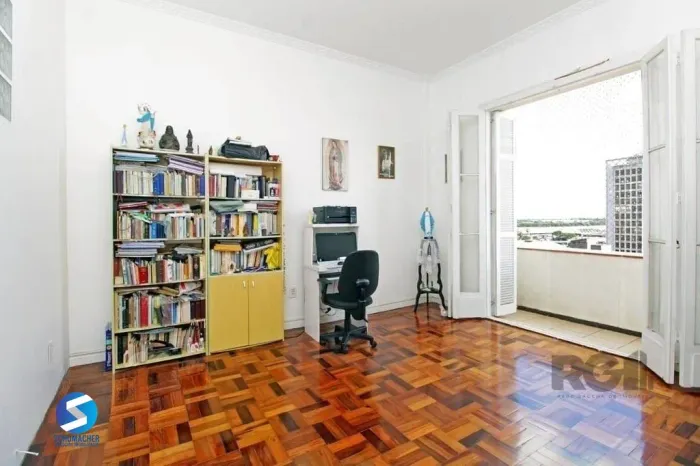 Excelente apartamento de 101m² com 3 dormitórios.