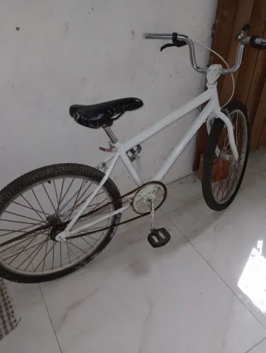 Bicicleta aro 26 (PROMOÇÃO PARA VENDER LOGO!!!)