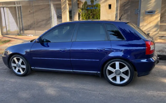 Audi A3 1.8 Turbo 5P Mec. 2002