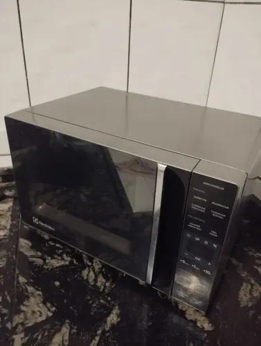 Micro-ondas Electrolux Efficient 23L ME23S - 127V