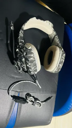Fone de ouvido over-ear gamer