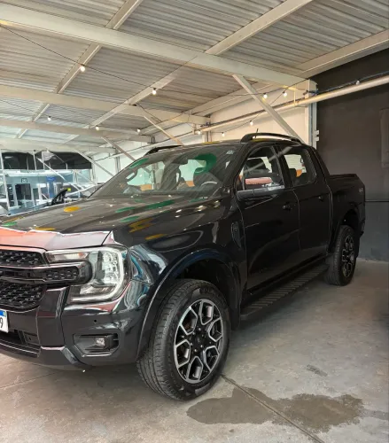 Ford Ranger Limited+ 3.0 V6 4X4 CD TB DIE AUT 2024