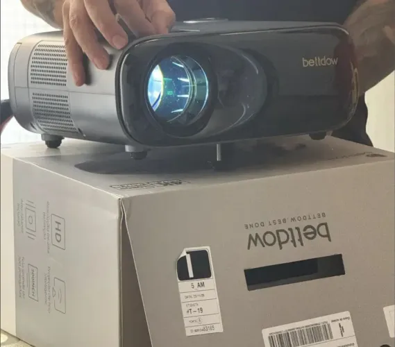Projetor betdow 1053