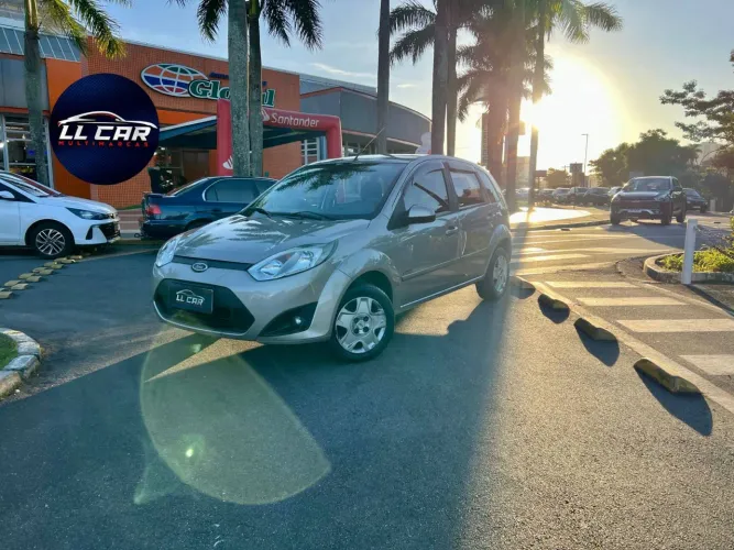 Ford Fiesta 1.6 8V Flex/class 1.6 8V Flex 5P 2013