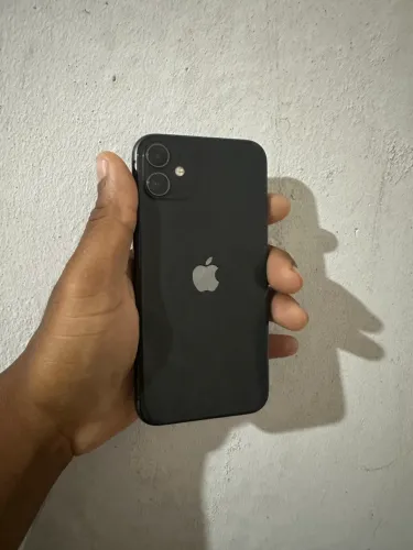 iPhone 11