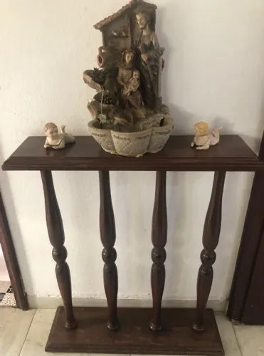 Aparador de madeira - vintage