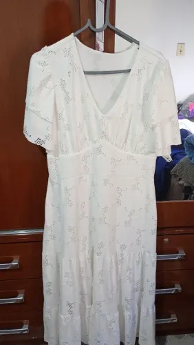 Vendo vestido lese branco nunca usado 50.00 tamanho gg