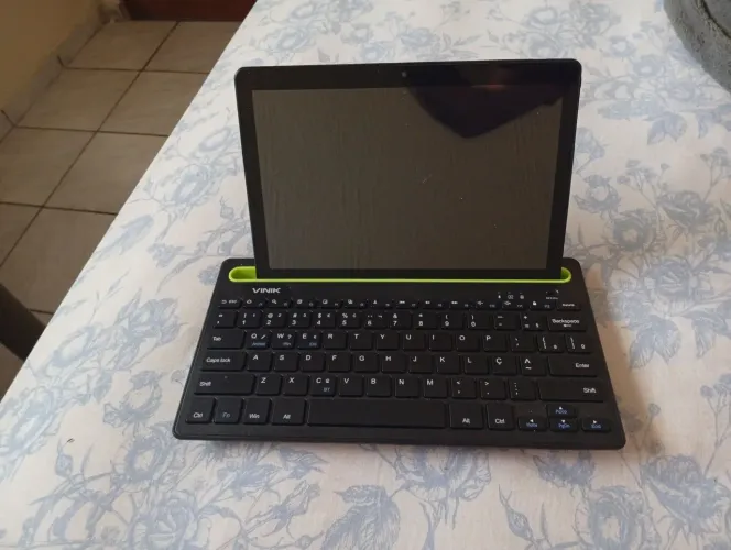 Tablet com teclado