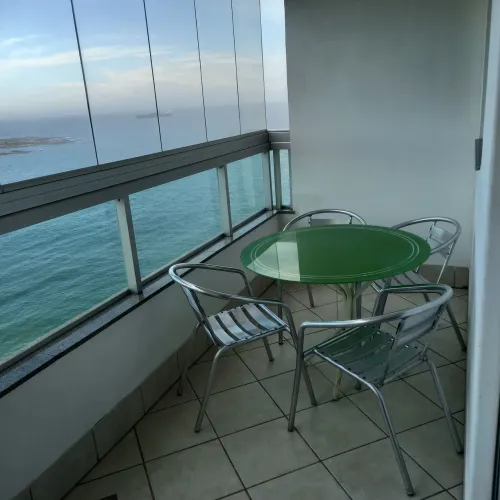 Locação por Temporada na Praia de Itapuã em Vila Velha ES Frente Mar/Praia