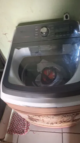 Vendo essa máquina de lava de 14kg