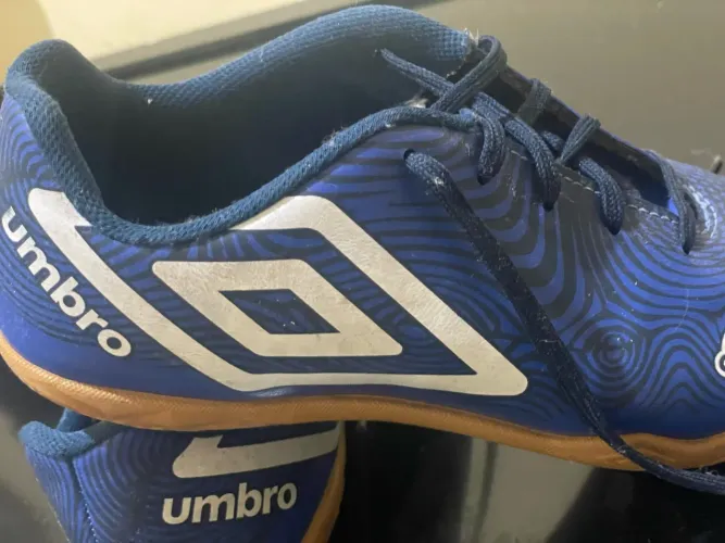 chuteiras de futsal