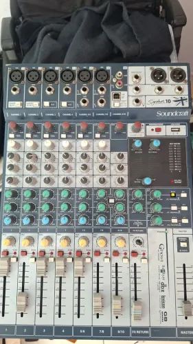 Mesa soundcraft signature 10