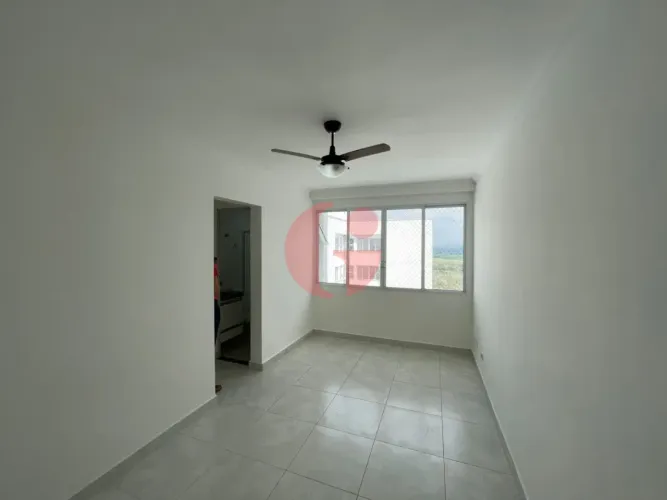 Apartamento à venda no condomínio Morada dos Pássaros com 2 quartos e 1 vaga de garagem -