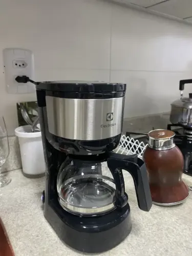 Cafeteira Elétrica Electrolux Inox 600ml - ECM10