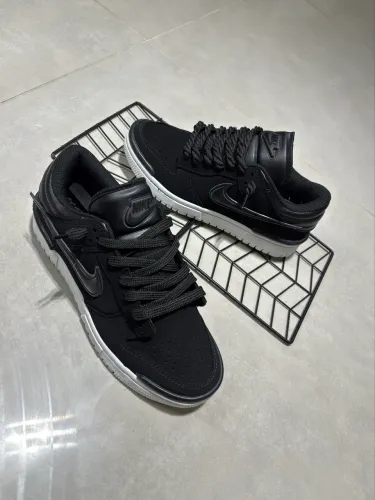 Nike Twist low sb n40 2 cadarços 