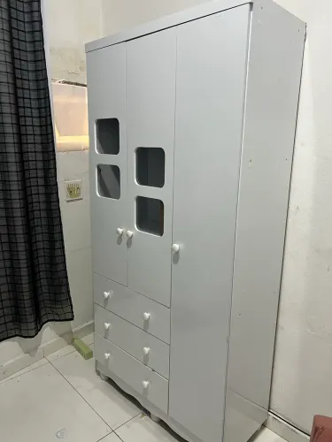 Guarda roupa infantil