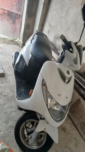 Suzuki burgueman An 125