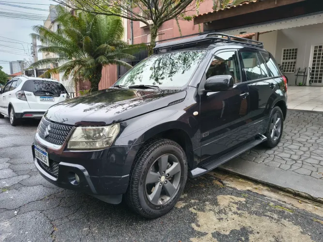 Suzuki Grand Vitara 2.0 16V 4x2/4x4 5P Mec. 2011