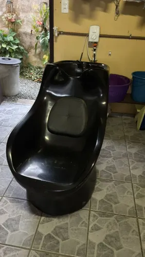 Cadeira lavatório cabelo