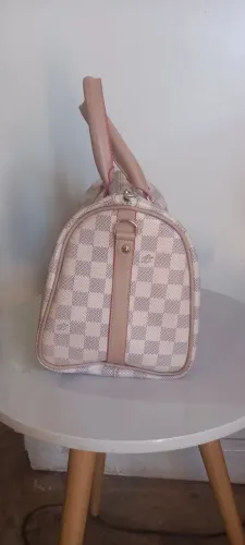 Bolsa feminina veryrio e classic/ e outra bolsa Louis voitton