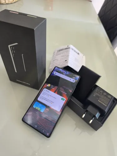 Vendo Samsung S25 Ultra - zero, sem nenhum detalhe