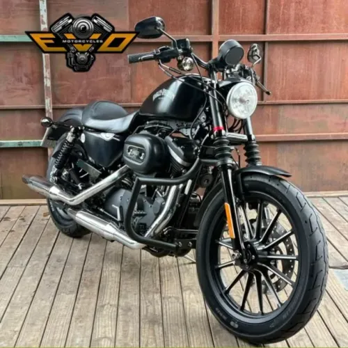 Harley-Davidson Sportster Iron 883 2015
