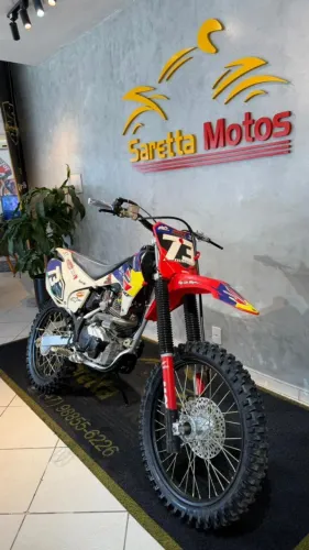 Honda CRF 230F 2015 - Vermelha