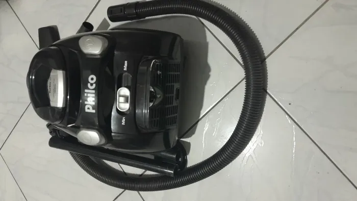 Aspirador de pó Philco 