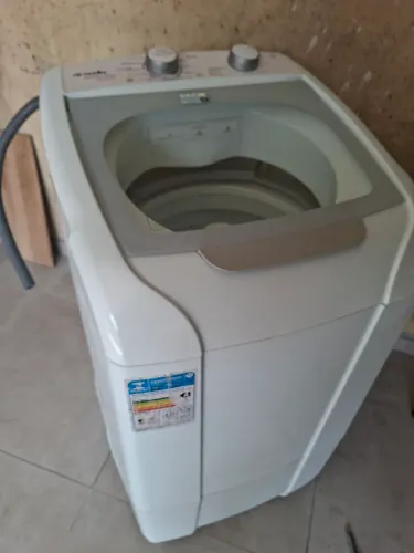 Máquina lava roupas