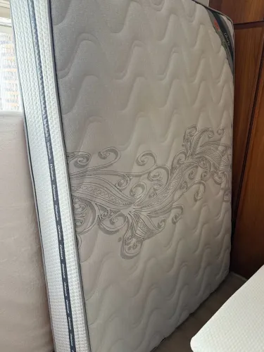 Colchao de casal liberty (ortobom) semi novo)