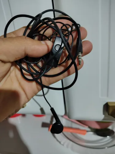 Vendo ou troco fone de ouvido!