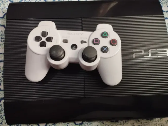Sony play station 3 super slim