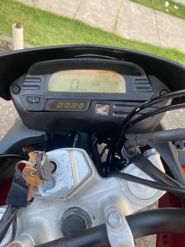 XRE 300 com preço que cabe no seu bolso!