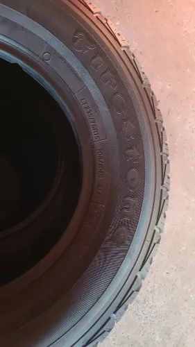 Pneu FIRESTONE LT235/75R15