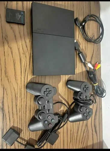 PlayStation 2 com jogos