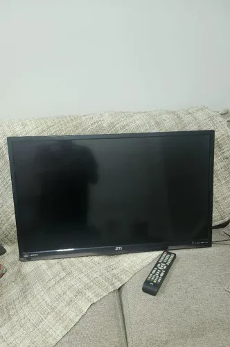 TV Led HD 32" Semp Toshiba