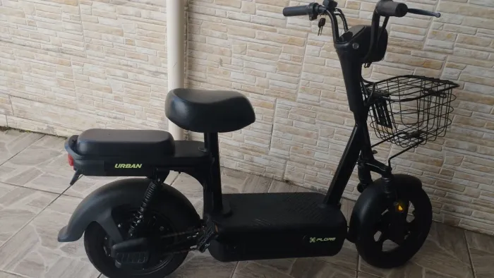 Scooter/bicicleta elétrica 