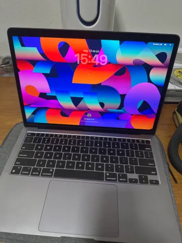 MacBook Air M1