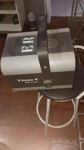 Iluminação Retrô Vênus 4 e star light