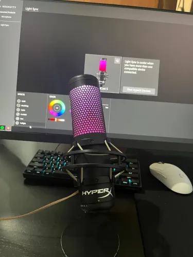 microfone hyperx quadcast S 