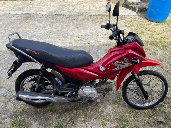 Venda ou troca em uma biz